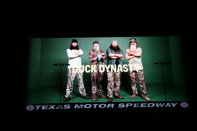 Texas Motor Speedway and Ranch radio owners in broadcast deal
