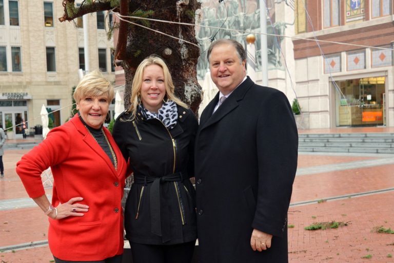 Tree arrives in Sundance Square as holiday season begins