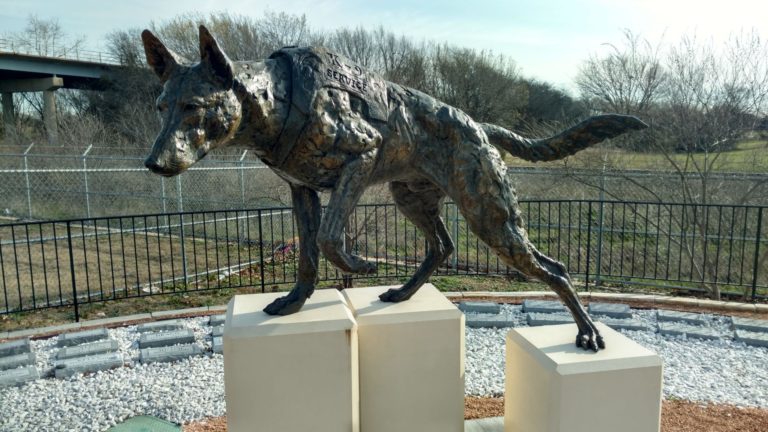 Sculpting the beast: Doellinger finds artistic home in the Wild West