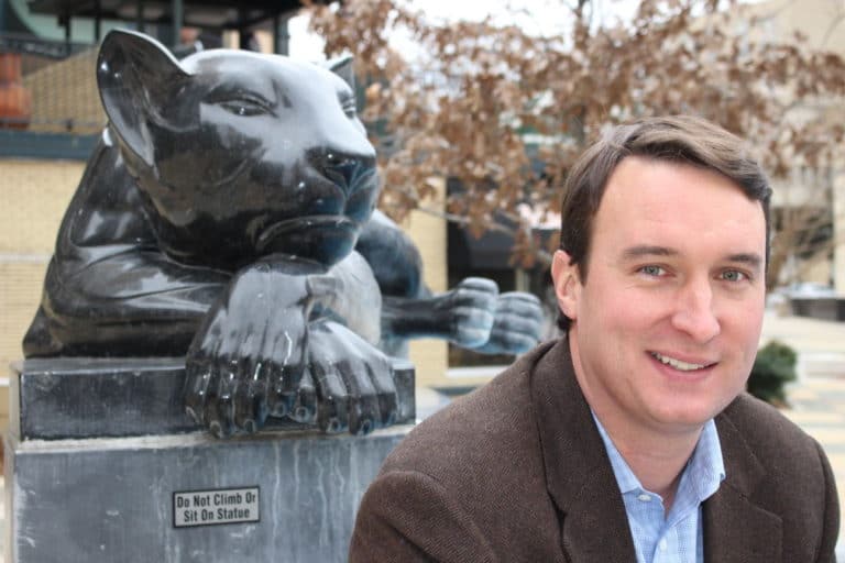 Mutual fund  Langston makes Panther City roar