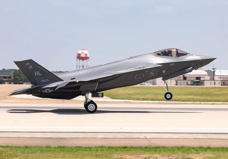 Lockheed reports 3Q net income of $1.47 billion with solid F-35 results