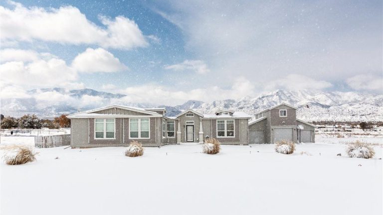 5 Easy Projects to Protect Your Home This Winter