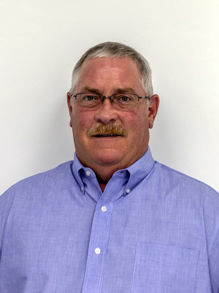 SkiHi promotes Andrews and McCoy