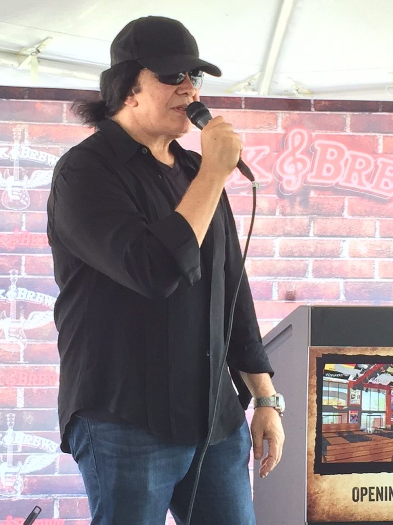 Rock & Brews gets KISS of approval in The Colony