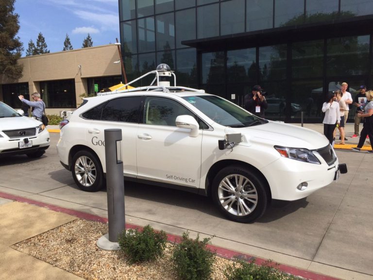 Google antsy as California slow on self-driving car rules