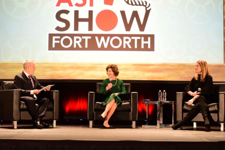 SWAG show brings in Bush, Hager to Fort Worth