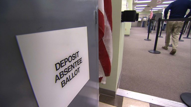 Govt to sue Texas over voter ID law