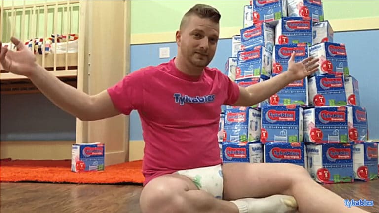 Baby-themed fetish store infuriates Illinois town