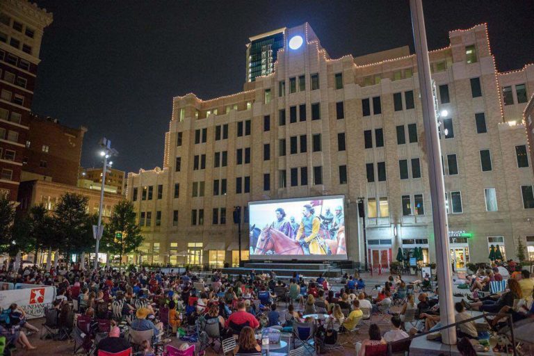 Attend Thursday movie nights in Sundance Square Plaza