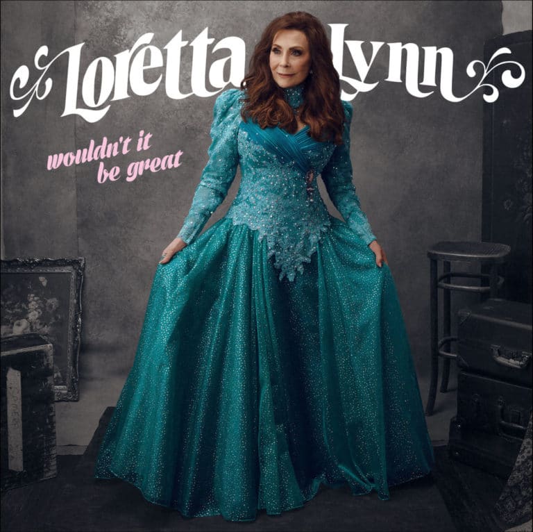 Review: Loretta Lynn’s vocals and feisty spirit still strong