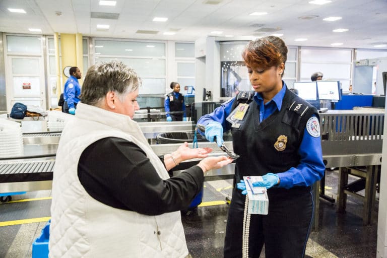 Computers, not humans to scan carry-on bags in TSA test that will involve DFW Airport