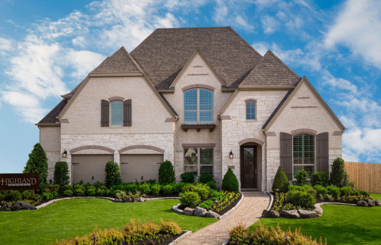 Average mortgage rates fall; 30-year at 4.51 percent