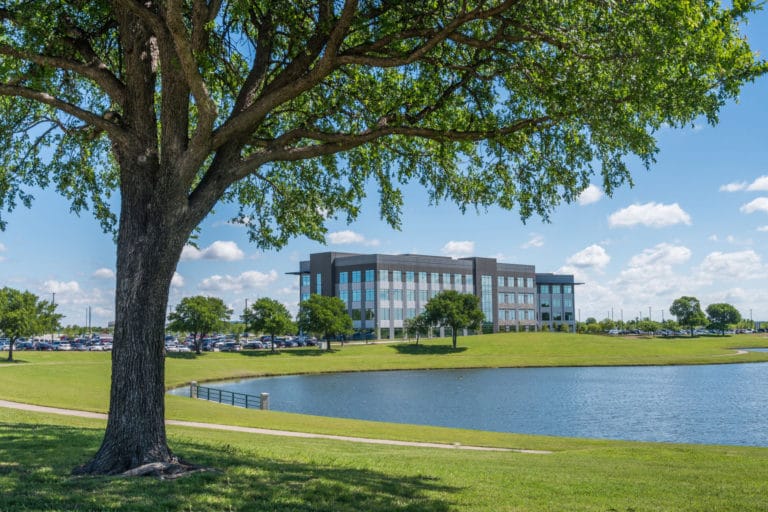 Mercedes-Benz Financial opens new building at AllianceTexas