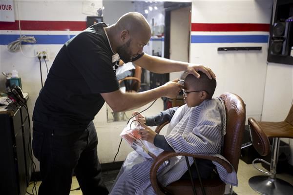 Reading with Barbers