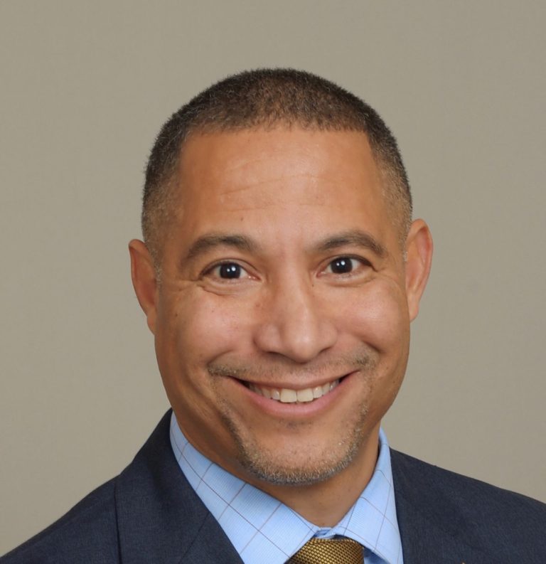 Simmons name Crippen regional retail manager for Texas, Southwest