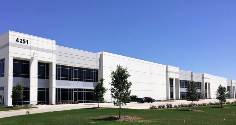 Houston warehouse and pallet company leases 60,408 SF industrial space in Northlake