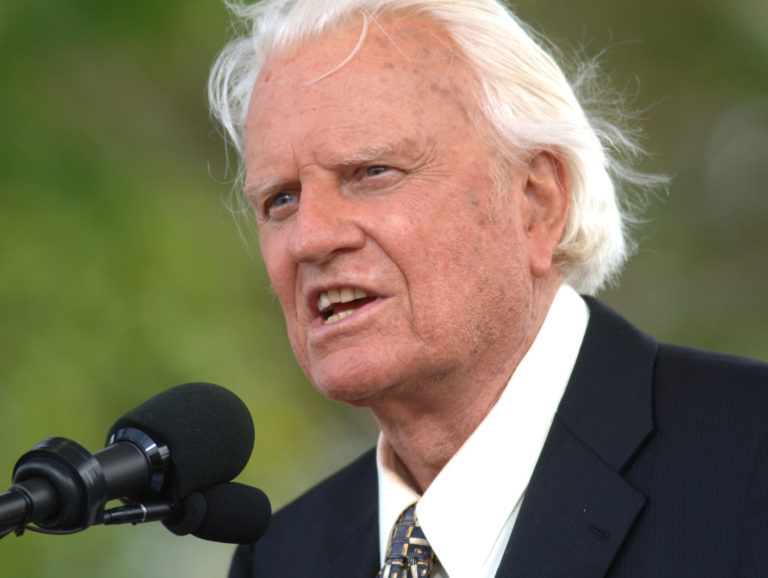 Rev. Billy Graham, known as ‘America’s Pastor,’ dies at 99