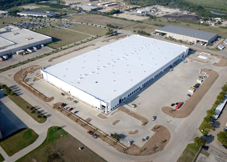 Hunt family enters Fort Worth industrial market