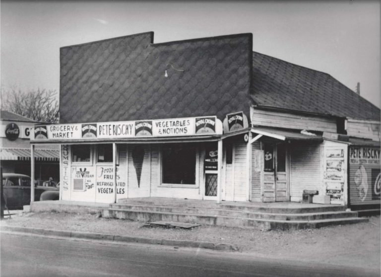 RISCKY’S barbeque celebrating 92nd anniversary Oct. 21-24