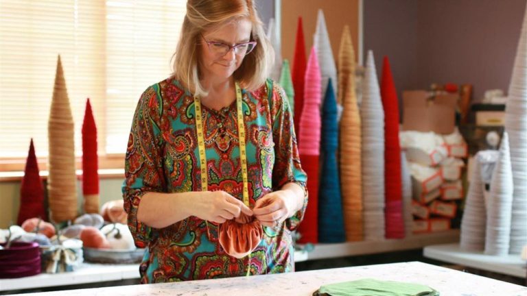 How small businesses crushed 2019 holiday sales