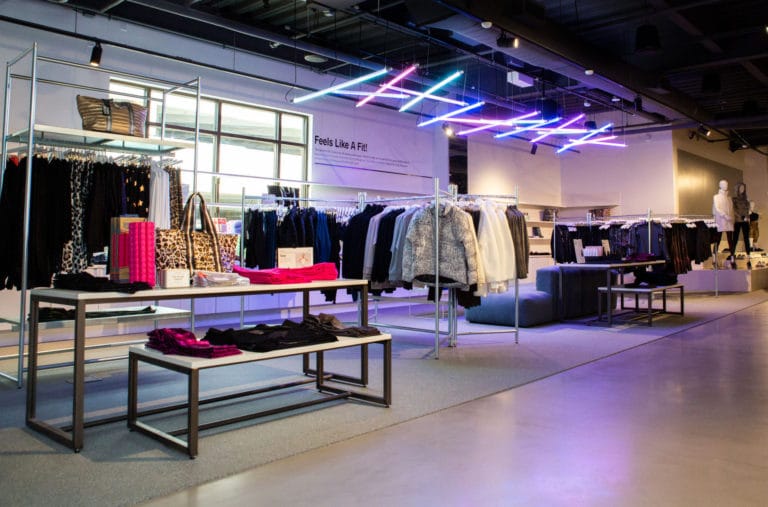 Macy’s posts $431 million loss as sales drop 36%