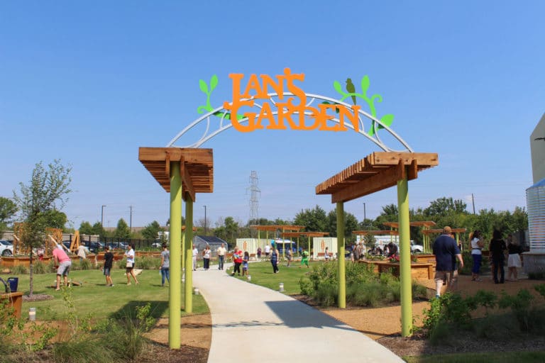 North Texas Food Bank opens Perot Family Campus