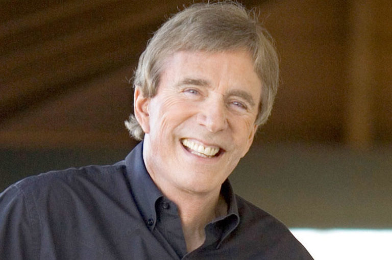 Bob Kingsley, country music radio legend, dies at 80