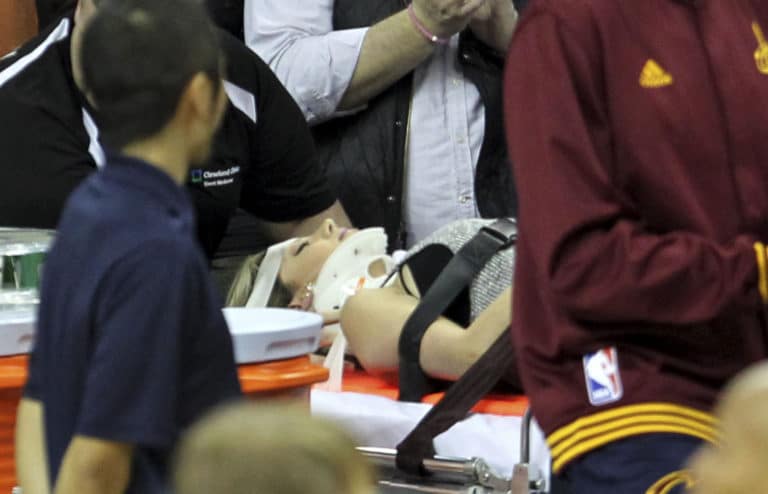 LeBron’s courtside crash raises concerns for NBA fan safety