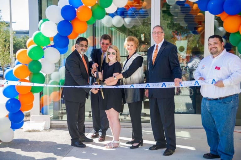UTA Bookstore celebrates first phase of renovation