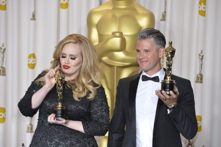 Oscars to set 10 best picture noms, inclusion standards
