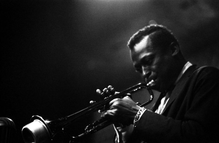 Review: Cheadle’s ‘Miles Ahead’ stylishly evokes jazz legend