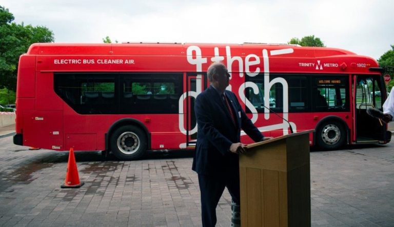 Transit bus linking Cultural District, downtown begins test runs