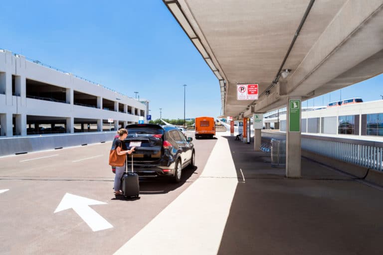 DFW Airport changing curbside loading/unloading zones