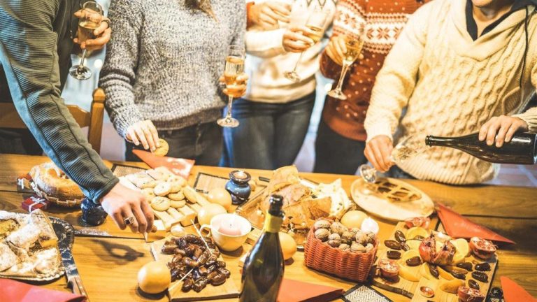 5 hidden holiday allergy triggers to avoid
