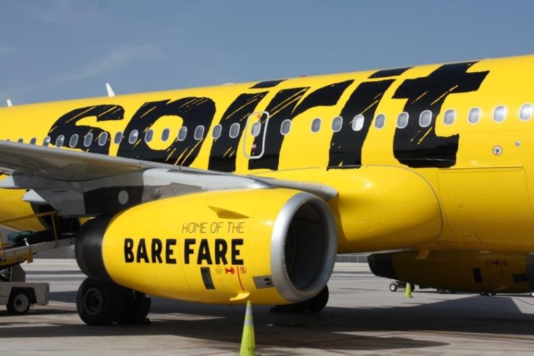 Airline rally falters as U.S. fares dim $18 billion glow
