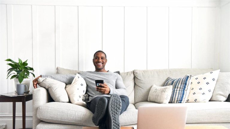 How to save $1,000 in 2020: Cutting the cord for the New Year