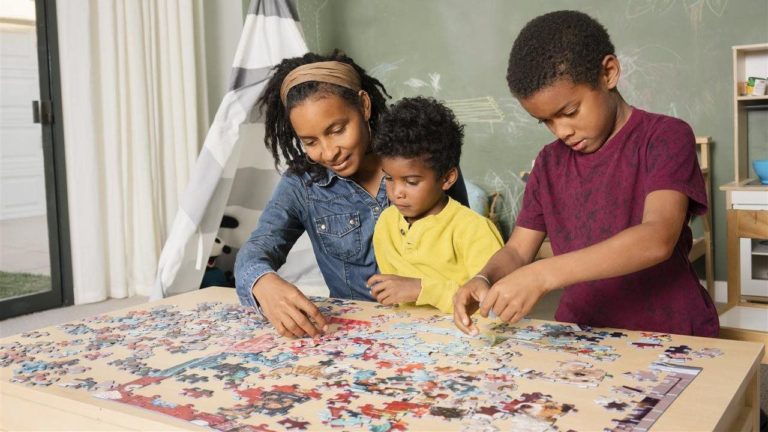 Jigsaw puzzles – perfect for ‘me’ and ‘we’ time this winter