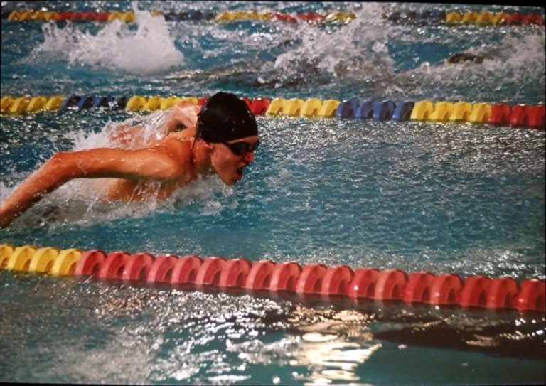 Fort Worth student swims through difficulties to college team