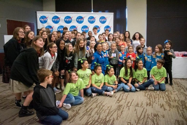 NASA astronaut talks moon mission in North Richland Hills
