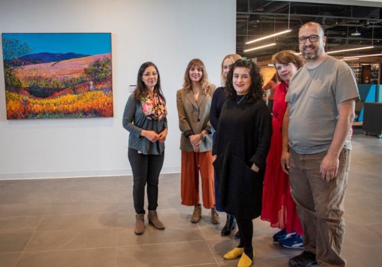 Mercedes-Benz Financial brings motivation with art at new building