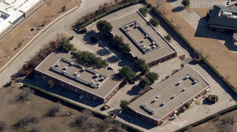 Arlington fund sells office campus in Irving for energy firm’s headquarters