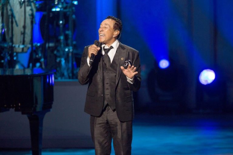A celebration of an iconic songbook at Smokey Robinson’s Gershwin Prize concert