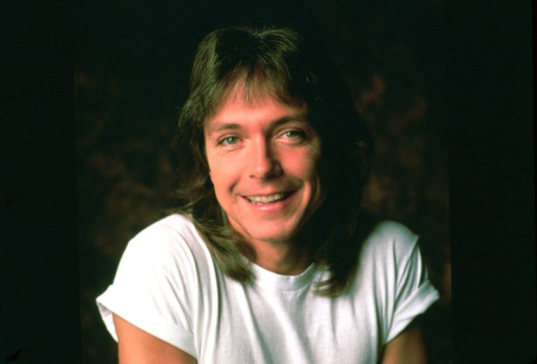 Teen idol David Cassidy, ‘Partridge Family’ star, dies at 67