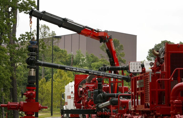 Halliburton to cut another 5,000 jobs amid oil slump