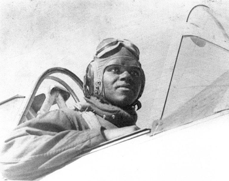 McDaniel, Fort Worth Tuskegee Airman, educator, dies at 96