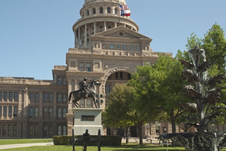 Dallas, Fort Worth chambers set up pro-growth index for local representatives