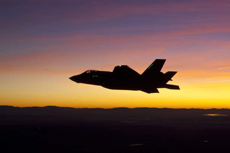 Software flaws on Marine F-35s no bar to combat, Pentagon says