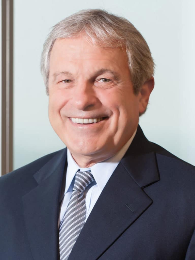 Searcy receives Blackstone Award from TCBA