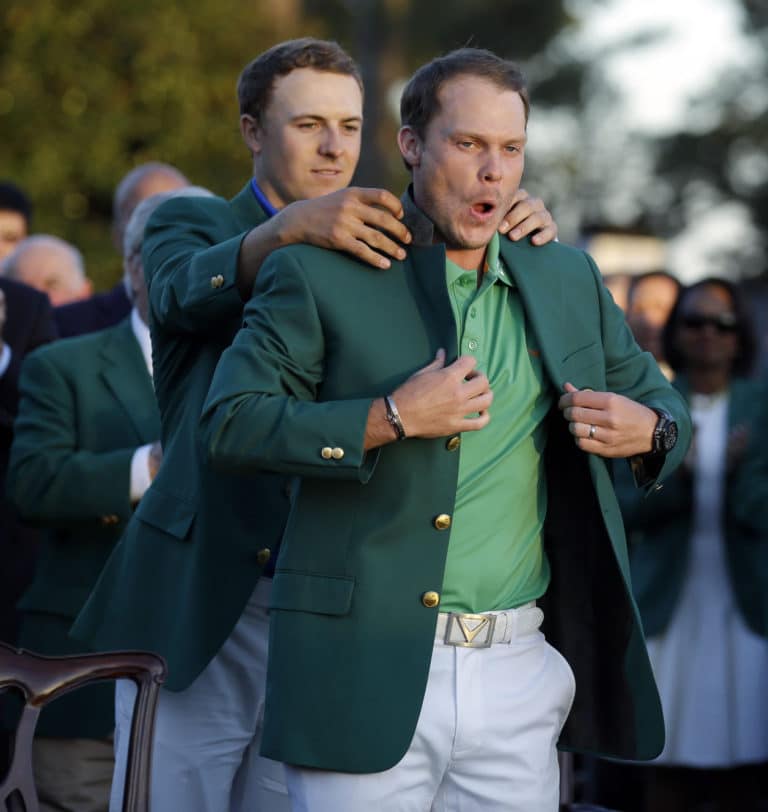 Spieth 1 round away from 3rd leg of Grand Slam
