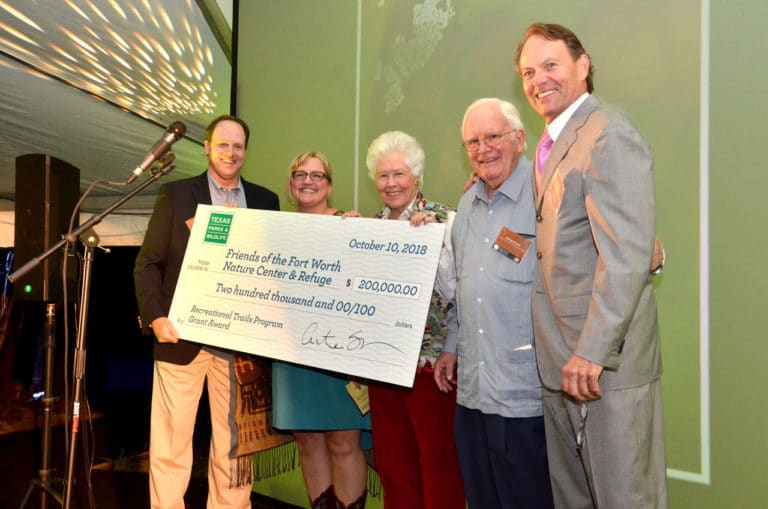 Fort Worth Nature Center gets grant for trails